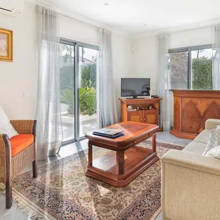 Villa Sleeps 6 With Pool Air Con And Wifi Quinta do Lago